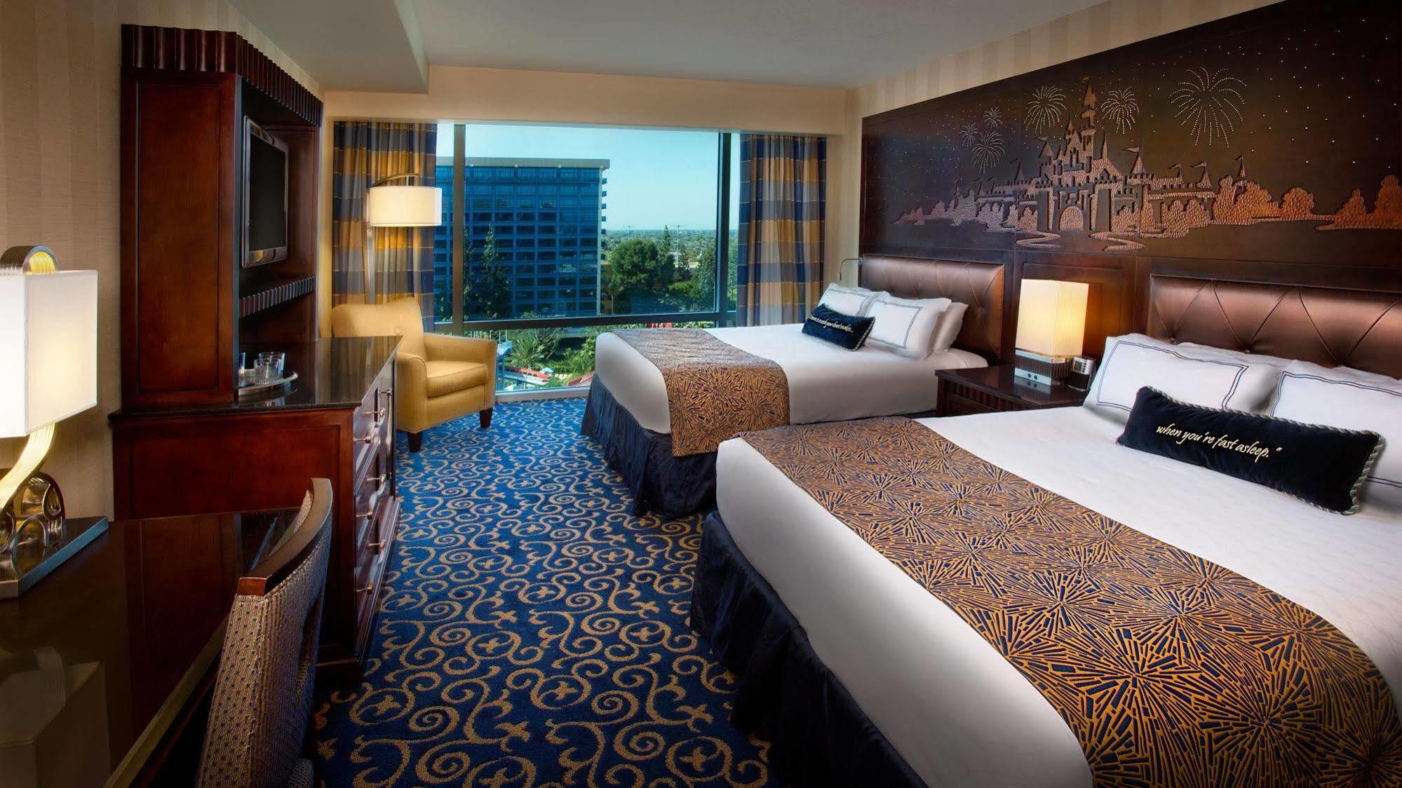 Disneyland Hotel Анахайм Экстерьер фото