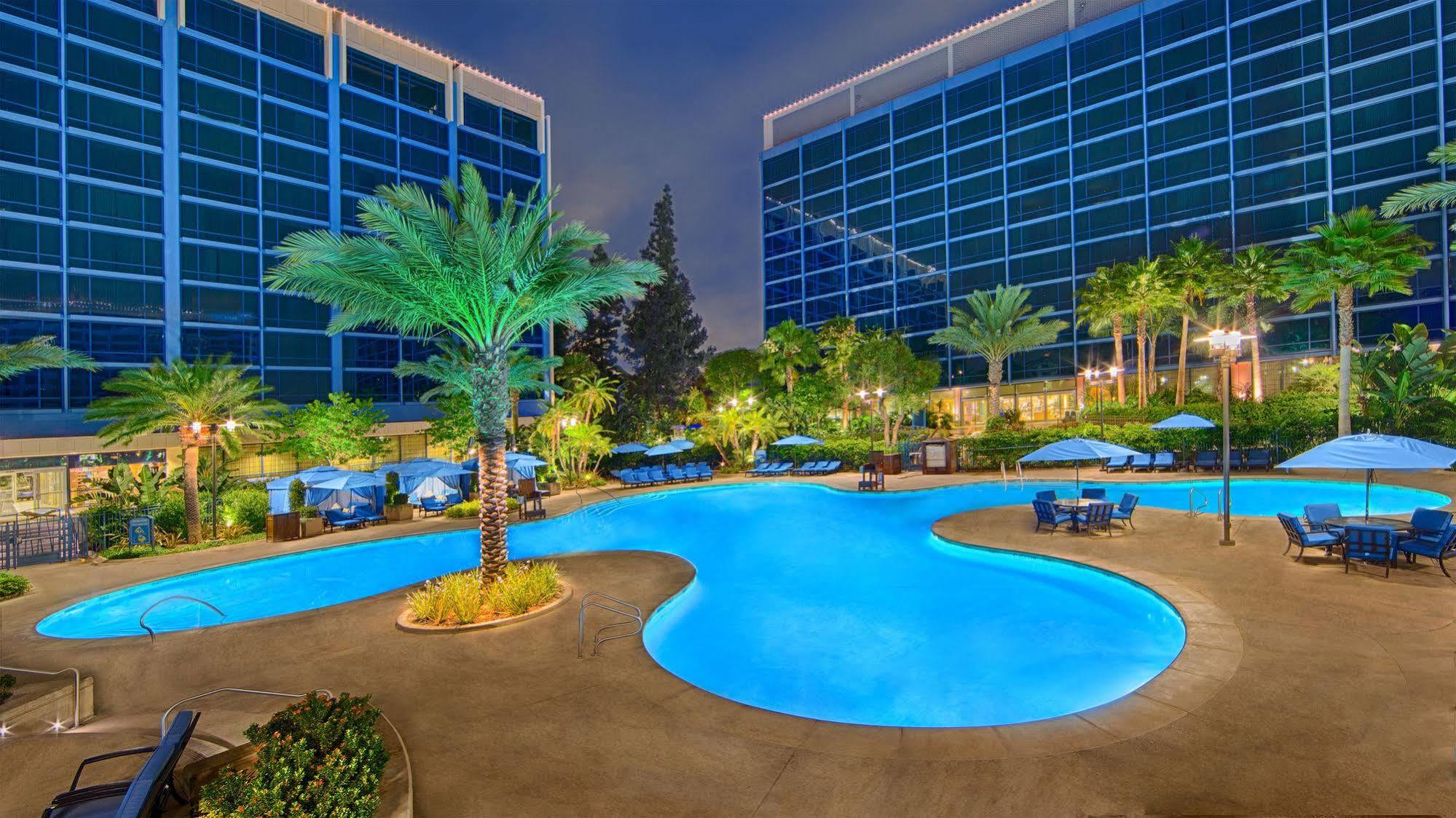 Disneyland Hotel Анахайм Экстерьер фото